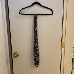 Source Unknown Red and Black Geometric Tie